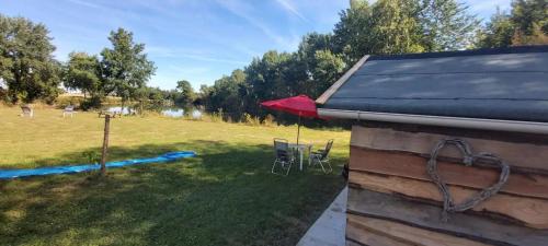 Champsac Maison | Tiny house-chalet à l'étang