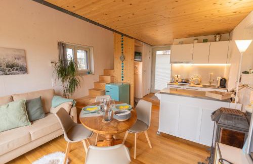 Brugg Maison | Tiny House Chez Claudine - Relaxen, Workspace, Nähe Thermen, Netflix, free Parking & Wifi