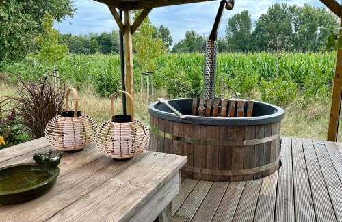 Lagen Rooi Maison | Tiny House De Laro