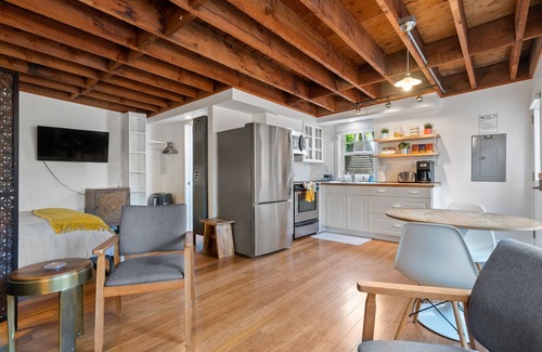 Sabin Maison | Petite maison à Alameda / Alberta Arts ~ Dog Friendly