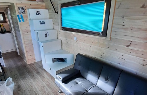 Kloster Lehnin Station Balnéaire | Tiny House 'Number 2 Ernesto' with Lake View, Garden & Wi-Fi