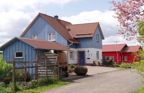 Grebenhain Appartement | Tiny house rabbit hutch, 1 double bed + 1 single bed, max. for 4 persons