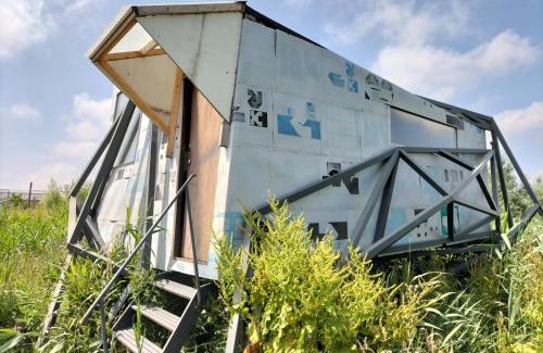 Beverwijk Autre | Tiny house The Cinema at sustainable estate near Amsterdam