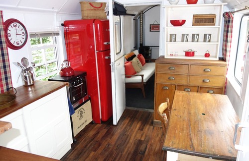 Lower Hutt Maison | Tiny House Train-eco Stay
