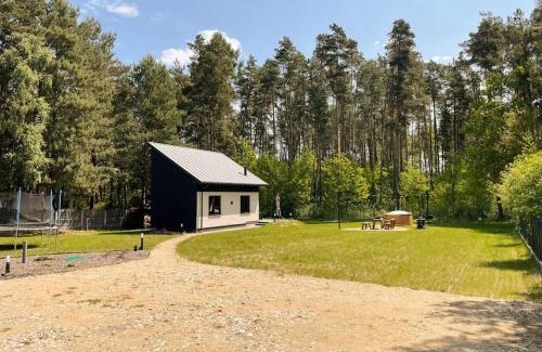 gmina Patnow Maison | Tiny House w lesie z balią ogrodową