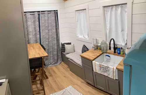 Poplar Ridge Cabine | Tiny house with big appeal!