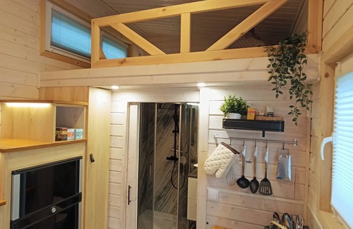Luechow Maison | Tiny house with sauna barrel in Wendland