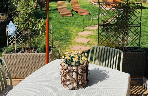 Brensbach Maison | Tiny house trial living & holiday home with sauna barrel and garden