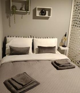 Nea Erithraia Appartement | TINY LITTLE STUDIO