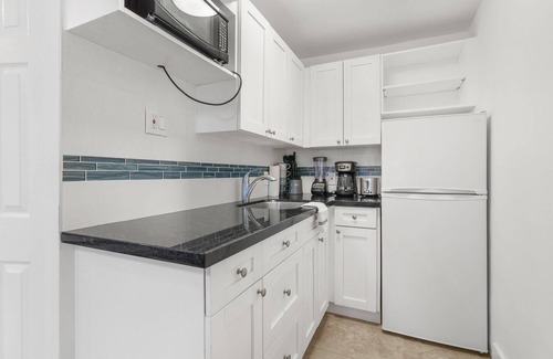 Coral Ridge Appartement | Tiny Pad 1Ml to Beach + FREE Heated Pool