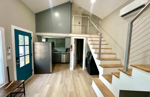 Garfield Maison | Tiny Private Room #4 in Shared 5BR House with Other Guests