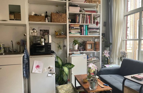 Grachtengordel-West Appartement | Tiny studio in the centre of Amsterdam