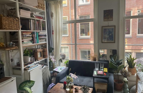 Grachtengordel-West Appartement | Tiny studio in the centre of Amsterdam