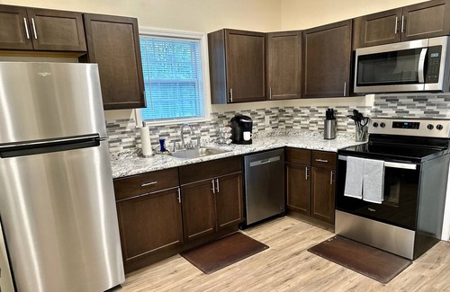 Oxford Maison | Tiny Taylor Oasis. Minutes from Ole Miss Campus.