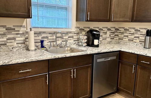 Oxford Maison | Tiny Taylor Oasis. Minutes from Ole Miss Campus.