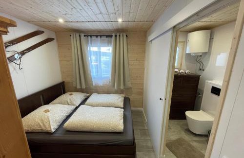 Hulben Appartement | TinyHaus #4 Hülben - Ortsrand - kostenlose Parkplätze