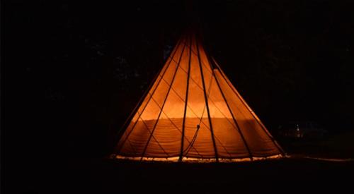 Saint-Jean-de-Touslas Autre | Tipi en pleine nature