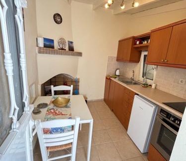 Pythagorion Maison | Tipota - Charming house