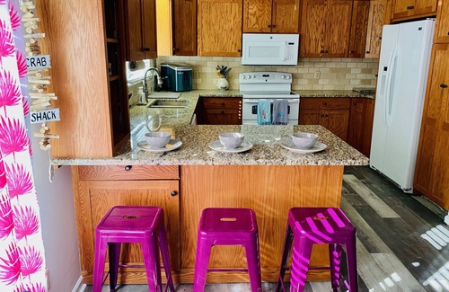 Lancaster Maison | Tipsy Mermaid “Rivah House” Kayak/Paddlebaord/Crabbing/Fishing