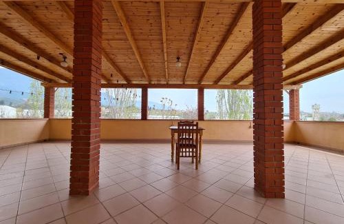 Kamez Maison | Tirane Tranquility Cottage