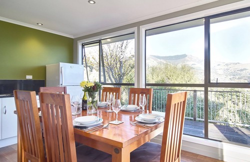 Akaroa Cottage | Trésor de Tiro - Akaroa Holiday Home