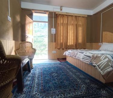 Gushaini Maison | Tirthan Hill Wander Stay
