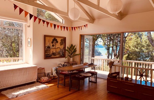 Titirangi Maison | TITIRANGI TREE HOUSE ESCAPE