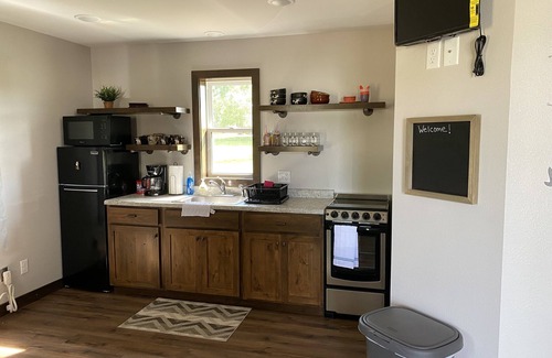 Pepin Cabine | TK's Pepin Getaway RentalLLC Cabin 3 Less than 5 min from Lake Pepin/winery/town