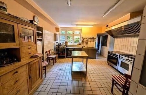 Warnkenhagen Chalet De Ski | To complete, Gutshaus Gottin