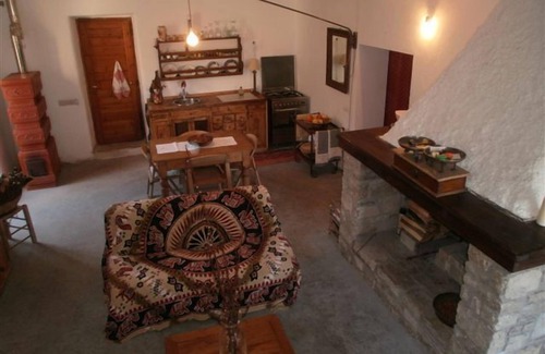 Fratta Villa | TODI NEARBY Ferme en pierre, avec piscine, jardin, buisson et Wi Fi