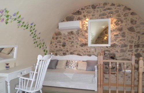 Avgonyma Appartement | To Petradi