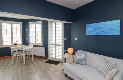 Skerries Maison | To The Beach!