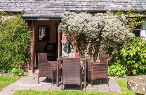 Santon Bridge Cottage | Todd Cottage - Dog-friendly Cottage with garden
