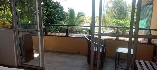 Unawatuna Maison | Toddy by windy