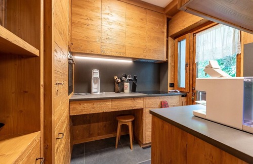 Cortina d'Ampezzo Appartement | Tofane View Apartment with Terrace R&R