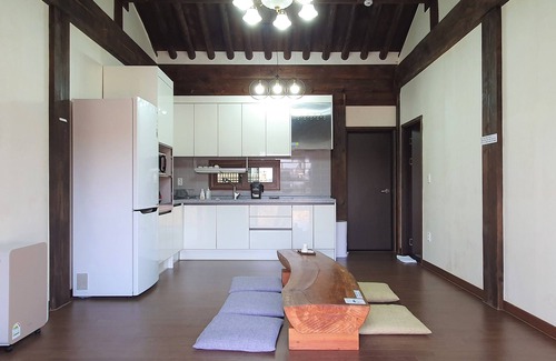 Bonghwa Maison | Tohyang Gotaek