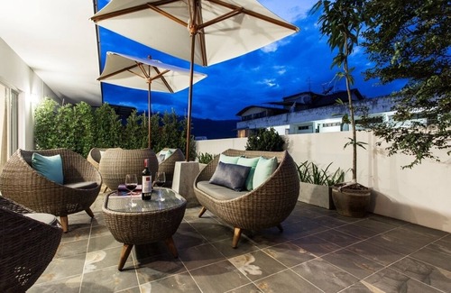 Nimman Villa | 7 BR Chiang Mai Nimman Villa (7BR)