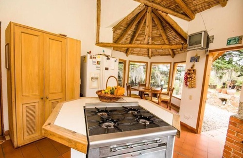 Ubate Chalet De Ski | Toledo Room Chalet Campestre