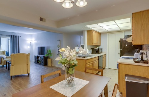 Reynolds Corners Copropriété | Toledo Vacation Rental ~ 8 Mi to Downtown!