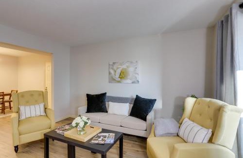 Reynolds Corners Appartement | Toledo Vacation Rental about 8 Mi to Downtown!