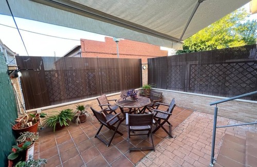Cobisa Appartement | Toledo y Puy du Fou a 5 Minutos en un Acogedor y Completo Apartamento