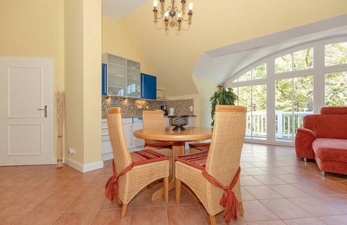 Ostseebad Kuhlungsborn Appartement | Tolle Dachgeschosswohnung mit Balkon zur Ostsee - Saunabereich im Haus Inklusiv!