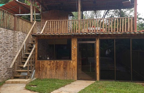 Hatillo Cabine | Tonys Lodge. Mountain cabin, Close to trails for great relaxation