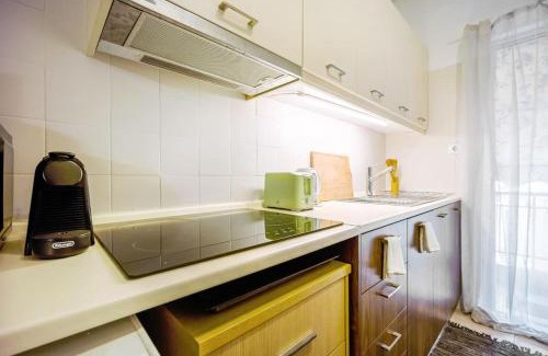 Koukaki Appartement | Top Acropolis Sightseeing 1st FLR Elegant Flat by LODGESPOT