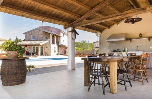 Babici Cottage | Villa de luxe avec de nombreuses installations, la tranquillité et la vie privée