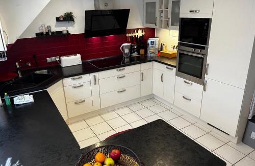 Hagenburg Appartement | Top Ferienwohnung „Am Schloß“ für 4-6 Gäste