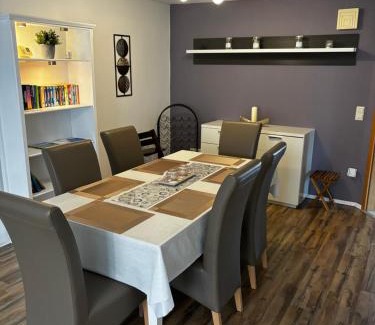 Hagenburg Appartement | Top Ferienwohnung „Am Schloß“ für 4-6 Gäste