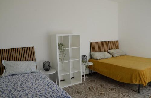 Malgrate Appartement | Top Floor Apartment 5 minutes walk to lake