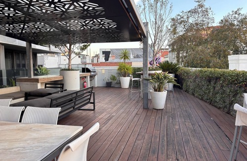 Windsor Appartement | Top Floor Apartment in the heart of Prahran