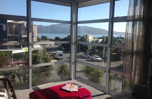 Paraparaumu Beach Lit Et Petit-Déjeuner | Top Floor Bed and Breakfast